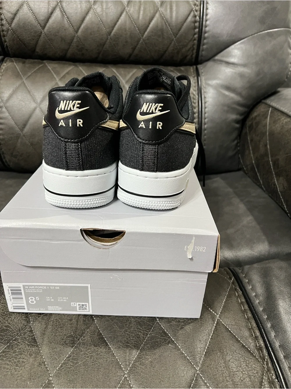 Nike low top